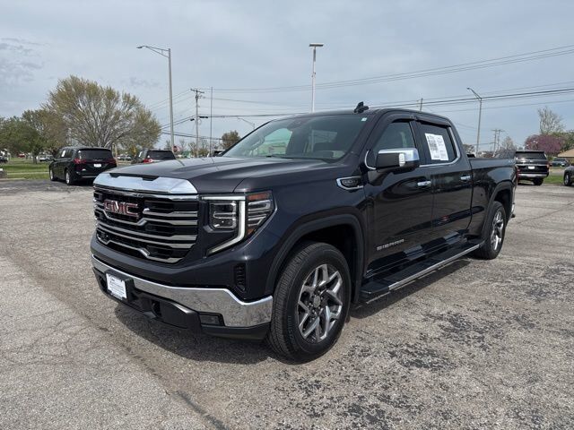 2022 GMC Sierra 1500 SLT