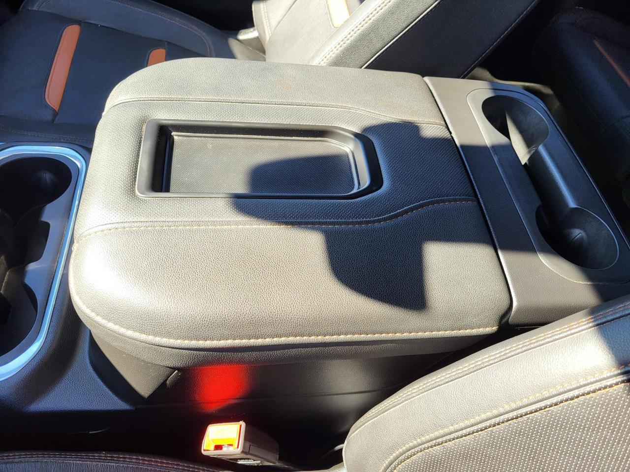 2022 GMC Sierra 2500HD 4WD Crew Cab 159 AT4 Beeville TX