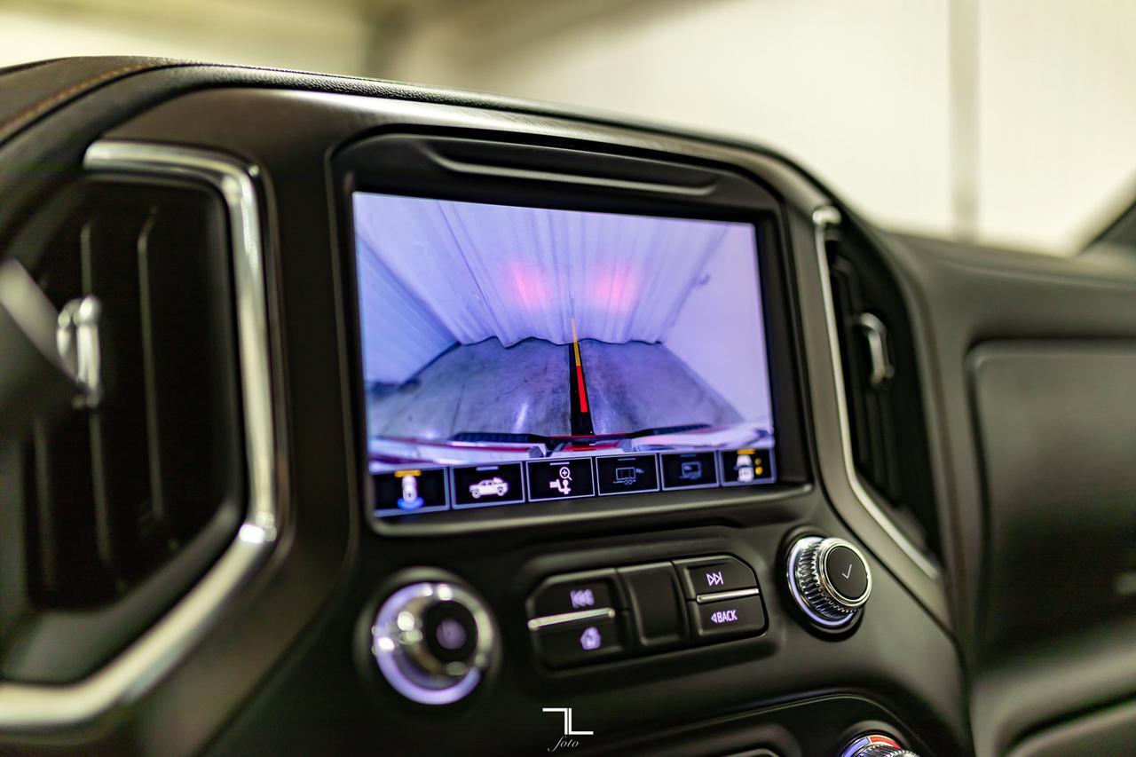 2022 GMC Sierra 2500HD 4x4 Crew Cab AT4 Diesel Leather Nav BCam Red Deer AB