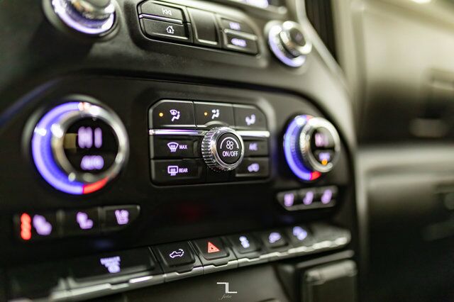 2022 GMC Sierra 2500HD 4x4 Crew Cab AT4 Diesel Leather Nav BCam Red Deer AB