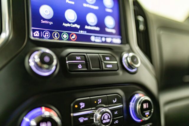 2022 GMC Sierra 2500HD 4x4 Crew Cab AT4 Diesel Leather Nav BCam Red Deer AB