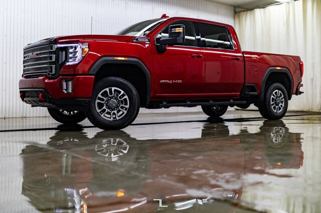 2022 GMC Sierra 2500HD 4x4 Crew Cab AT4 Diesel Leather Nav BCam Red Deer AB