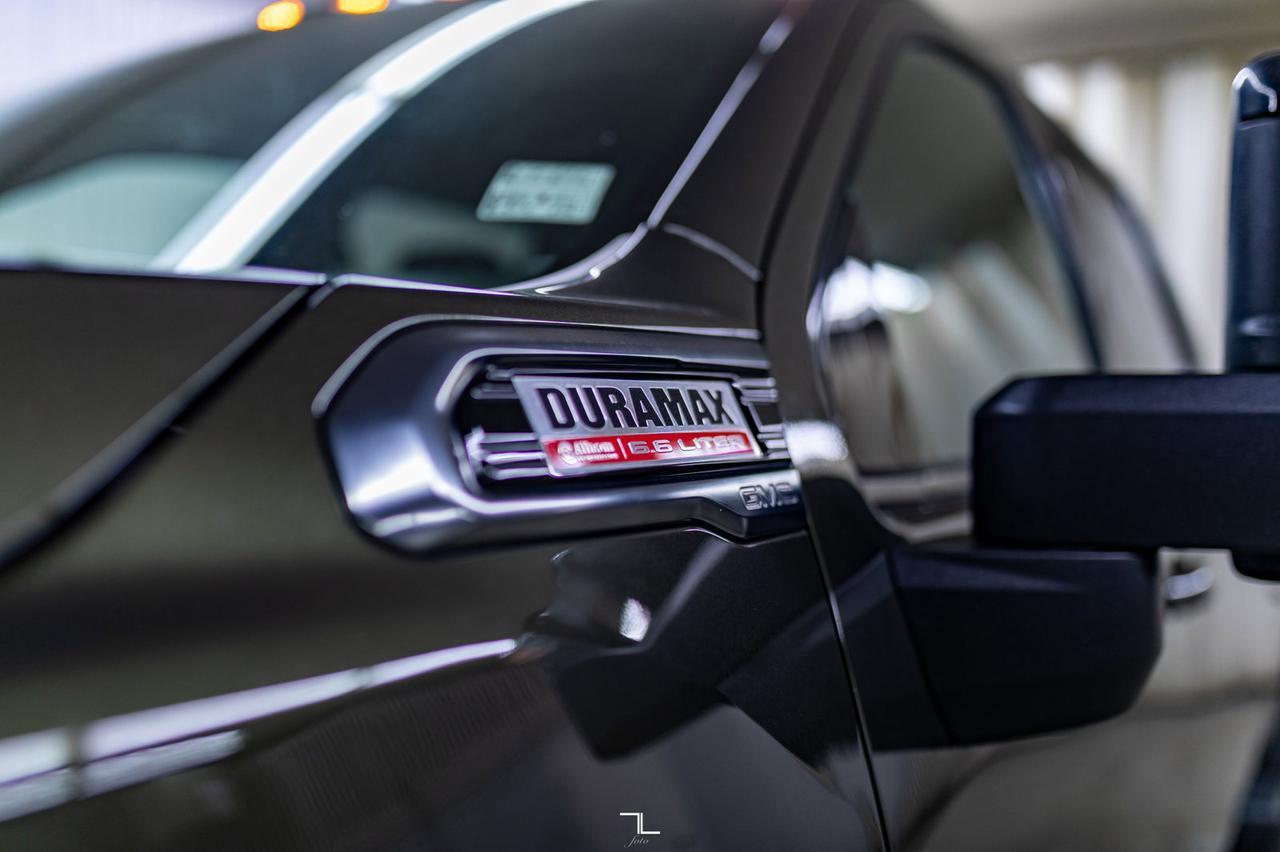 2022 GMC Sierra 2500HD 4x4 Crew Cab AT4 Diesel Leather Roof Nav Red Deer AB