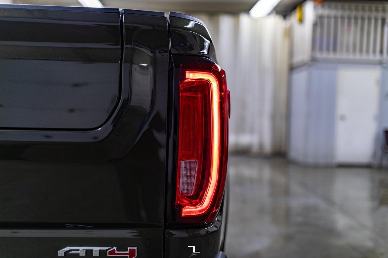2022 GMC Sierra 2500HD 4x4 Crew Cab AT4 Diesel Leather Roof Nav Red Deer AB