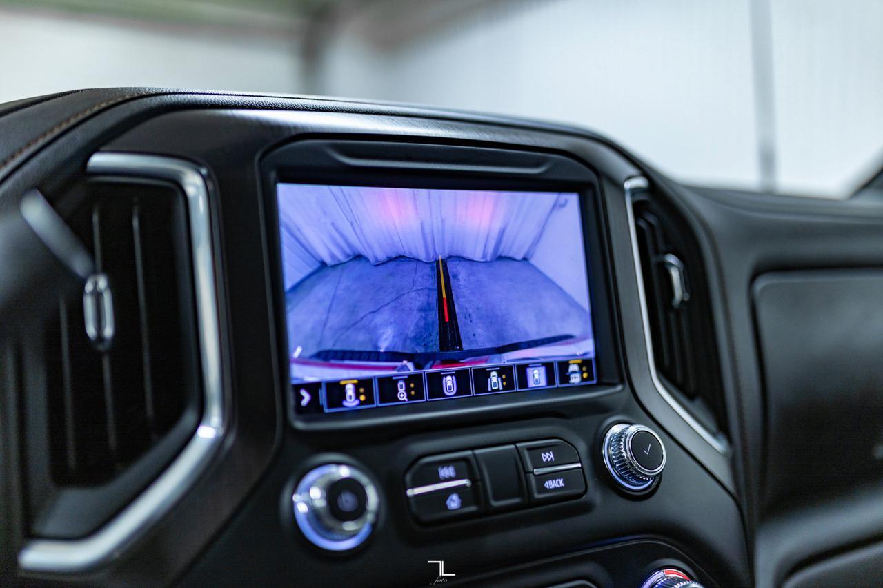 2022 GMC Sierra 2500HD 4x4 Crew Cab AT4 Diesel Leather Roof Nav Red Deer AB