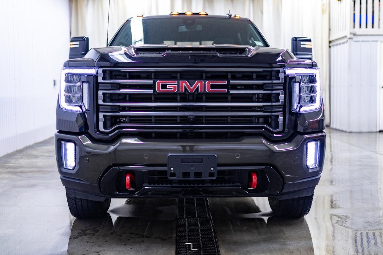 2022 GMC Sierra 2500HD 4x4 Crew Cab AT4 Diesel Leather Roof Nav Red Deer AB