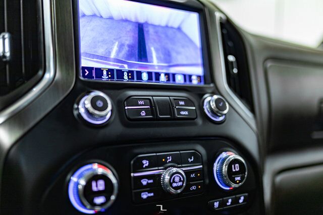 2022 GMC Sierra 2500HD 4x4 Crew Cab Denali Diesel Leather Roof Nav 4&quot; Lift Red Deer AB