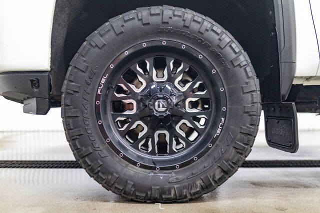 2022 GMC Sierra 2500HD 4x4 Crew Cab Denali Diesel Leather Roof Nav 4&quot; Lift Red Deer AB