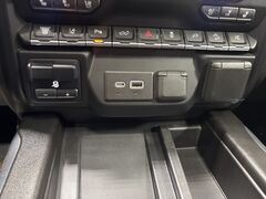 2022 GMC Sierra 2500HD 4x4 Crew Cab Denali Fond du Lac WI