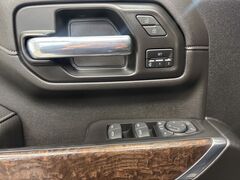 2022 GMC Sierra 2500HD 4x4 Crew Cab Denali Fond du Lac WI