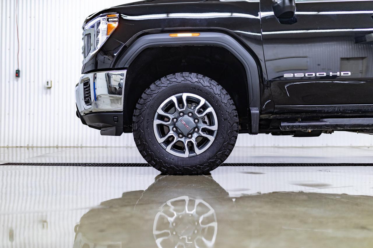 2022 GMC Sierra 2500HD 4x4 Crew Cab SLE Diesel BCam Red Deer AB