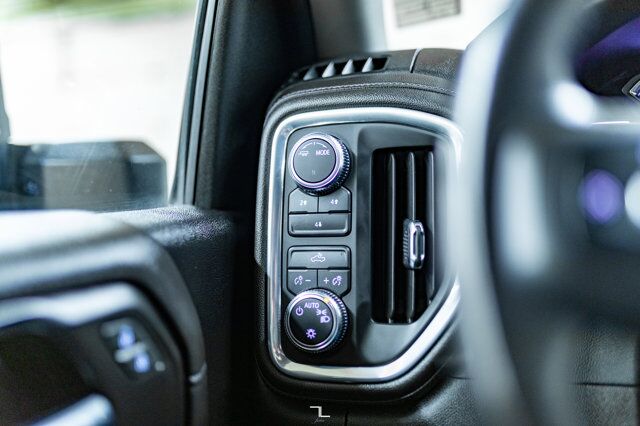 2022 GMC Sierra 2500HD 4x4 Crew Cab SLE Diesel BCam Red Deer AB