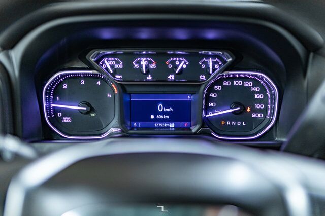 2022 GMC Sierra 2500HD 4x4 Crew Cab SLE Diesel BCam Red Deer AB