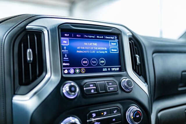 2022 GMC Sierra 2500HD 4x4 Crew Cab SLE Diesel BCam Red Deer AB