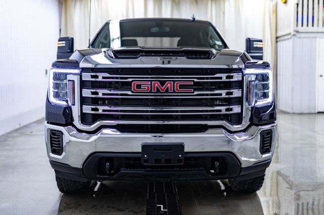 2022 GMC Sierra 2500HD 4x4 Crew Cab SLE Diesel BCam Red Deer AB