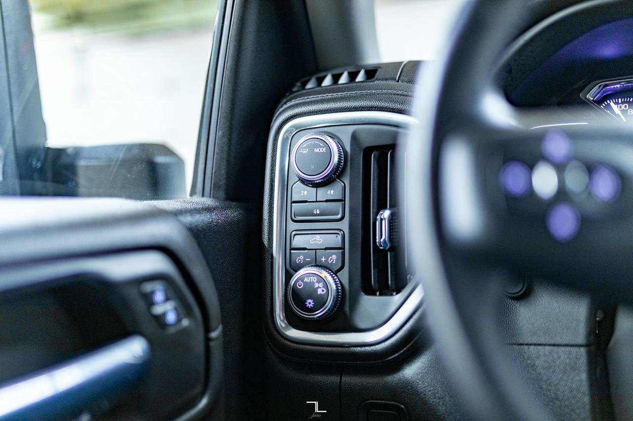 2022 GMC Sierra 2500HD 4x4 Crew Cab SLE Diesel BCam Red Deer AB