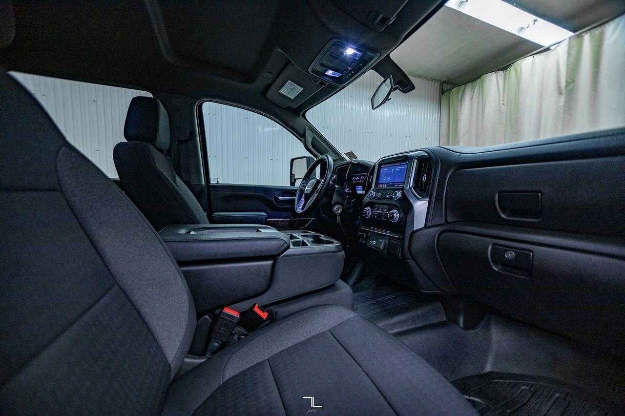 2022 GMC Sierra 2500HD 4x4 Crew Cab SLE Diesel BCam Red Deer AB