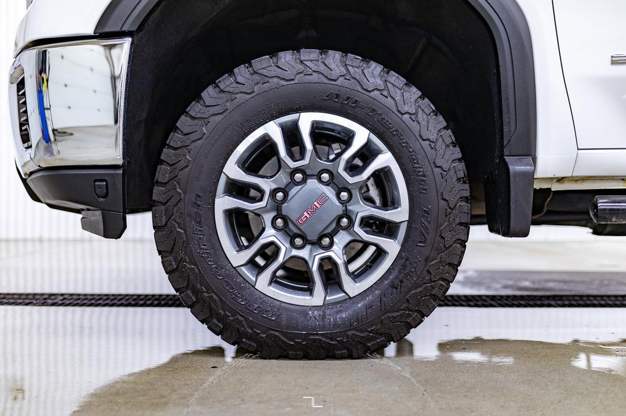 2022 GMC Sierra 2500HD 4x4 Crew Cab SLE Diesel BCam Red Deer AB