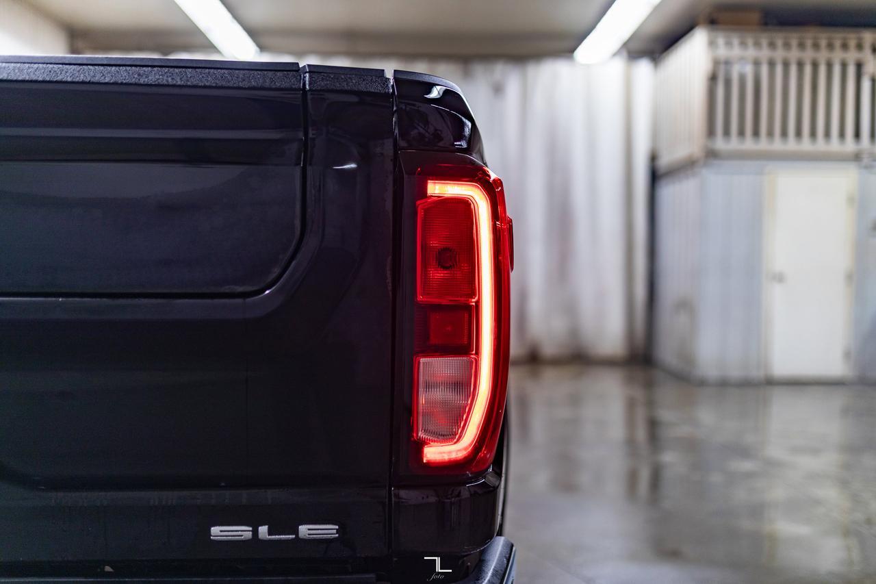 2022 GMC Sierra 2500HD 4x4 Crew Cab SLE X31 Longbox Diesel BCam Red Deer AB