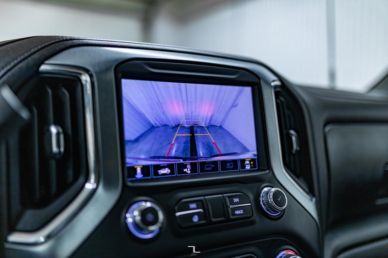 2022 GMC Sierra 2500HD 4x4 Crew Cab SLT Longbox Diesel Leather Roof Red Deer AB