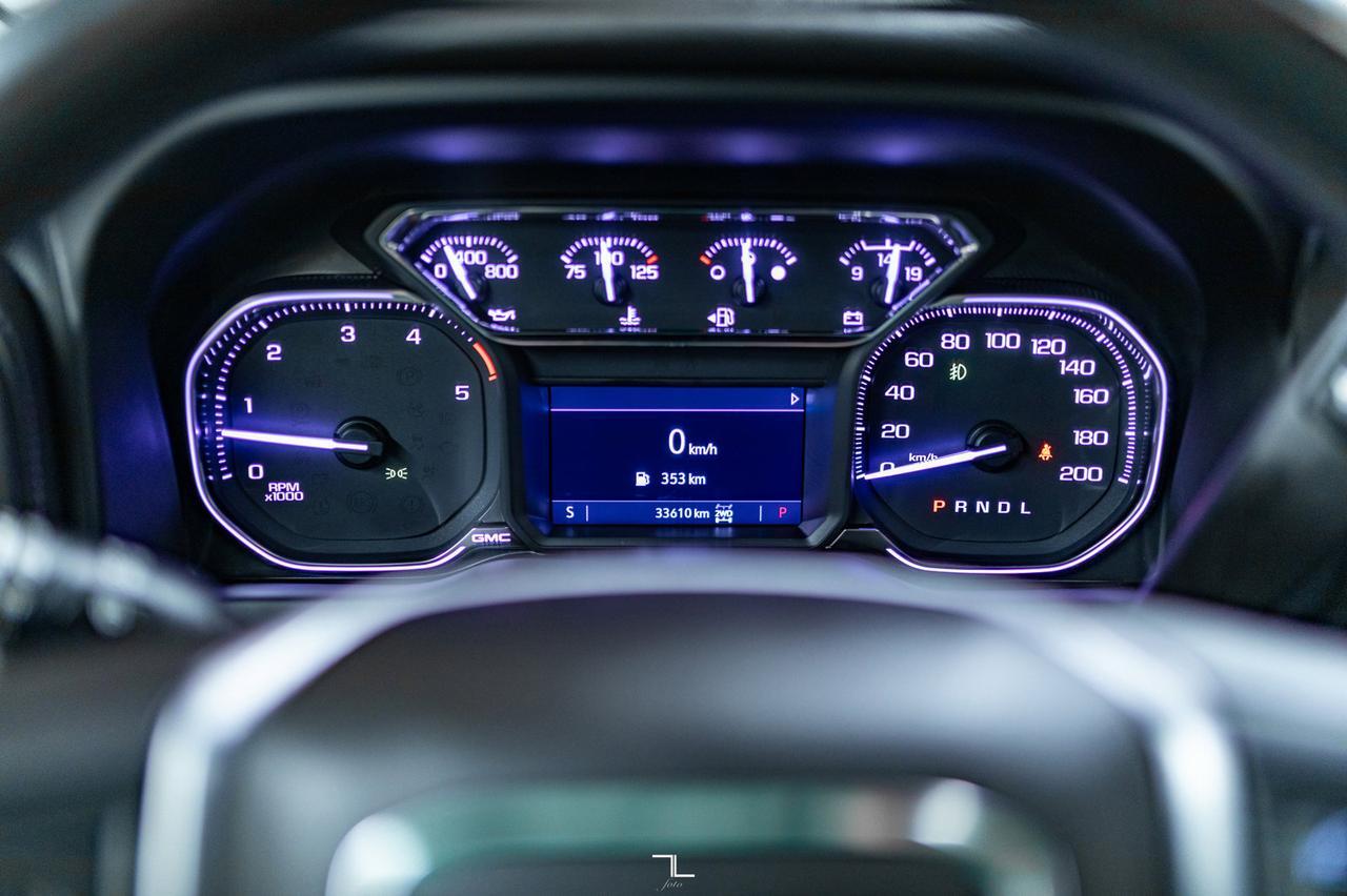 2022 GMC Sierra 2500HD 4x4 Crew Cab SLT Longbox Diesel Leather Roof Red Deer AB