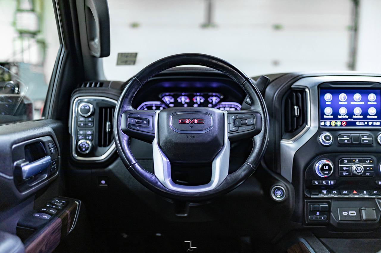 2022 GMC Sierra 2500HD 4x4 Crew Cab SLT Longbox Diesel Leather Roof Red Deer AB