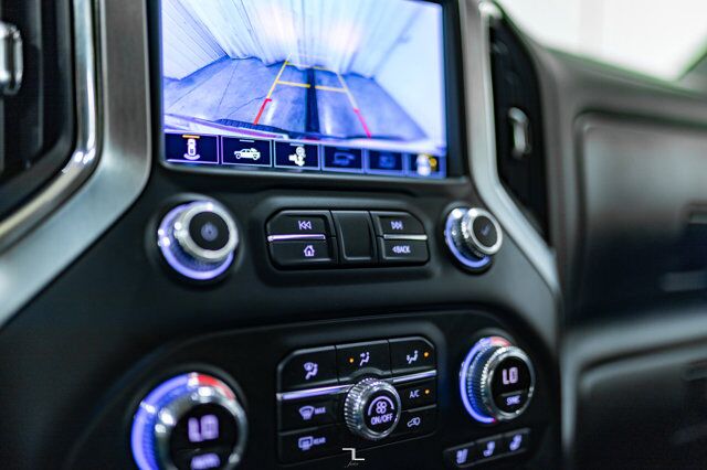 2022 GMC Sierra 2500HD 4x4 Crew Cab SLT Longbox Diesel Leather Roof Red Deer AB