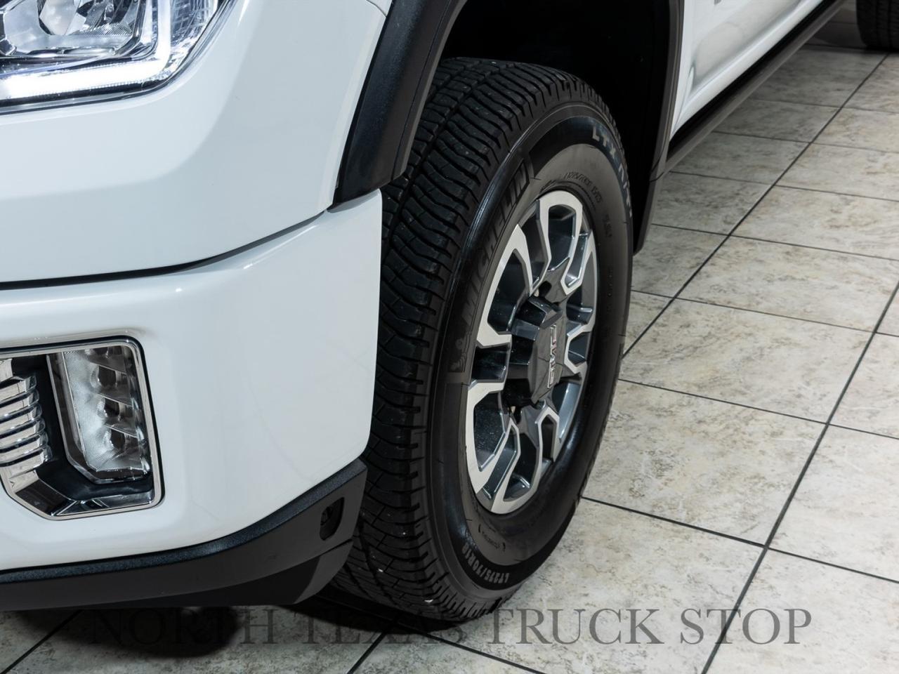 2022 GMC Sierra 2500HD AT4 6.6L Duramax 4x4 Mansfield TX