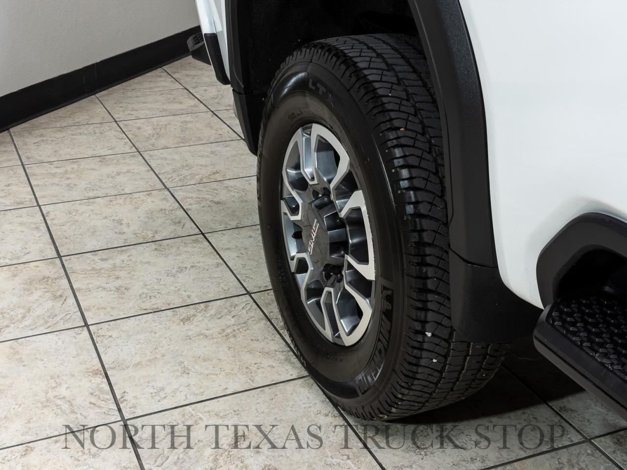 2022 GMC Sierra 2500HD AT4 Duramax Diesel 4x4 Mansfield TX