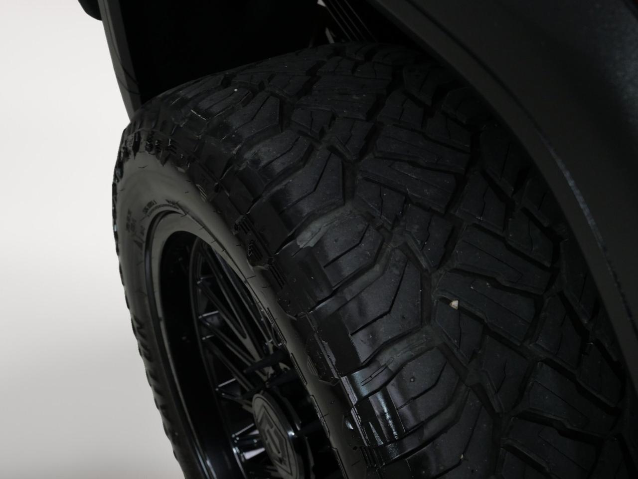 2022 GMC Sierra 2500HD AT4 Premium 6.6L Duramax 4x4 Mansfield TX