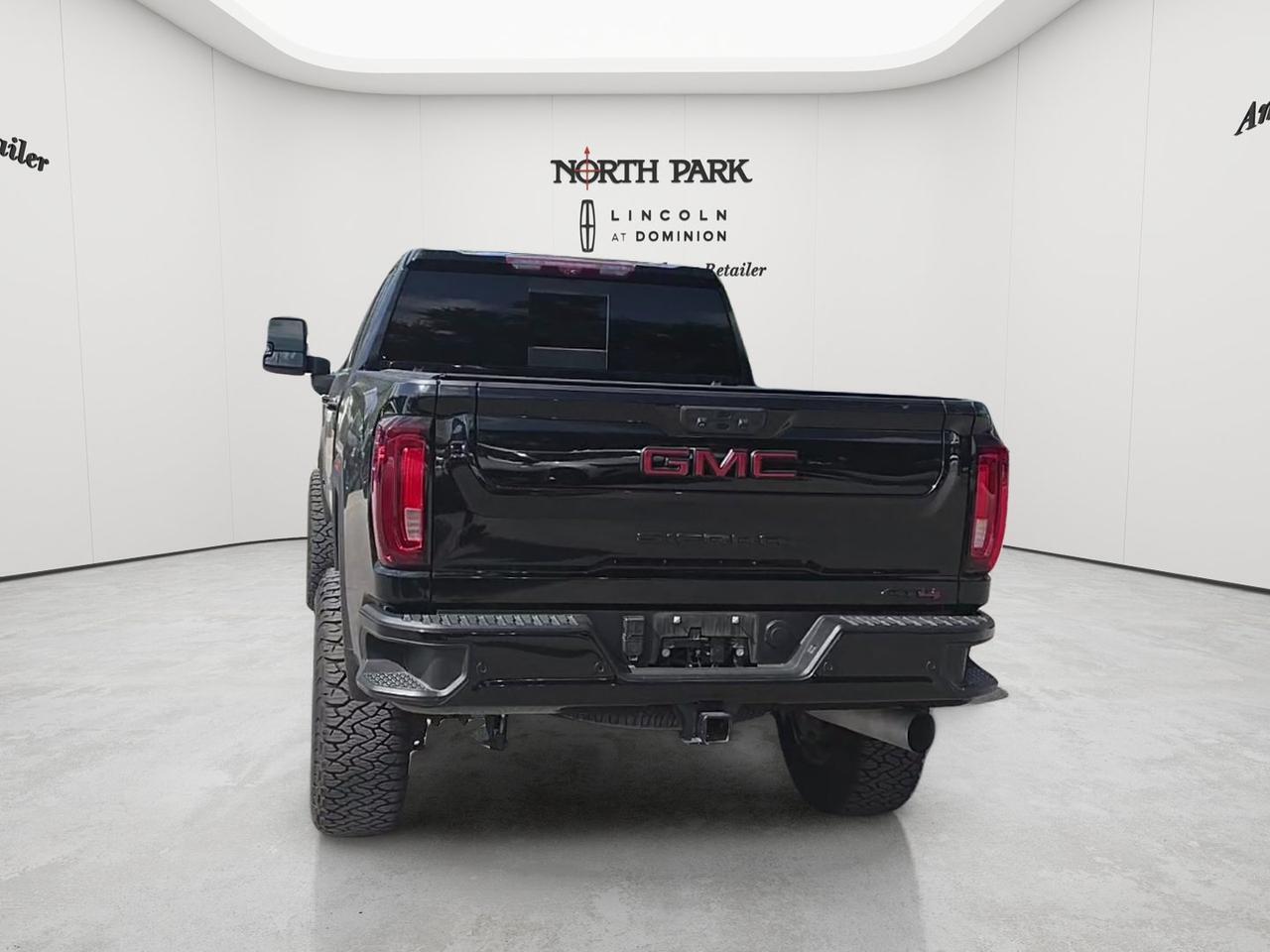 2022 GMC Sierra 2500HD AT4