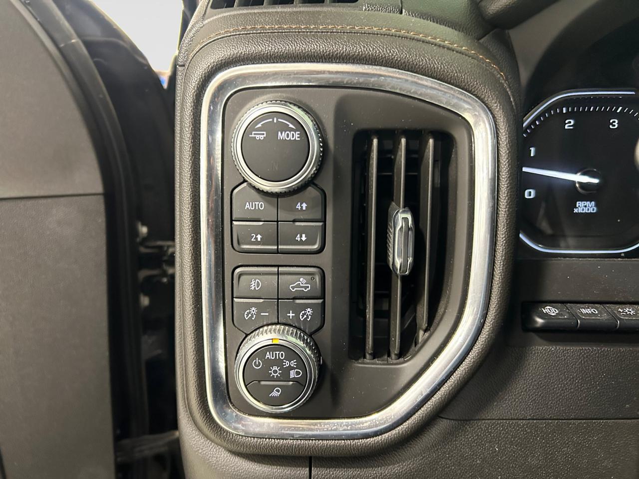 2022 GMC Sierra 2500HD AT4 New Braunfels TX