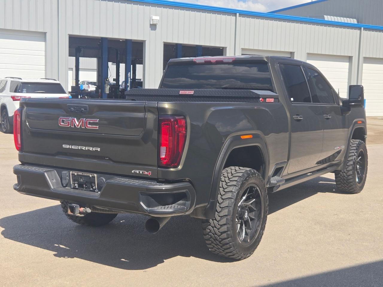 2022 GMC Sierra 2500HD AT4