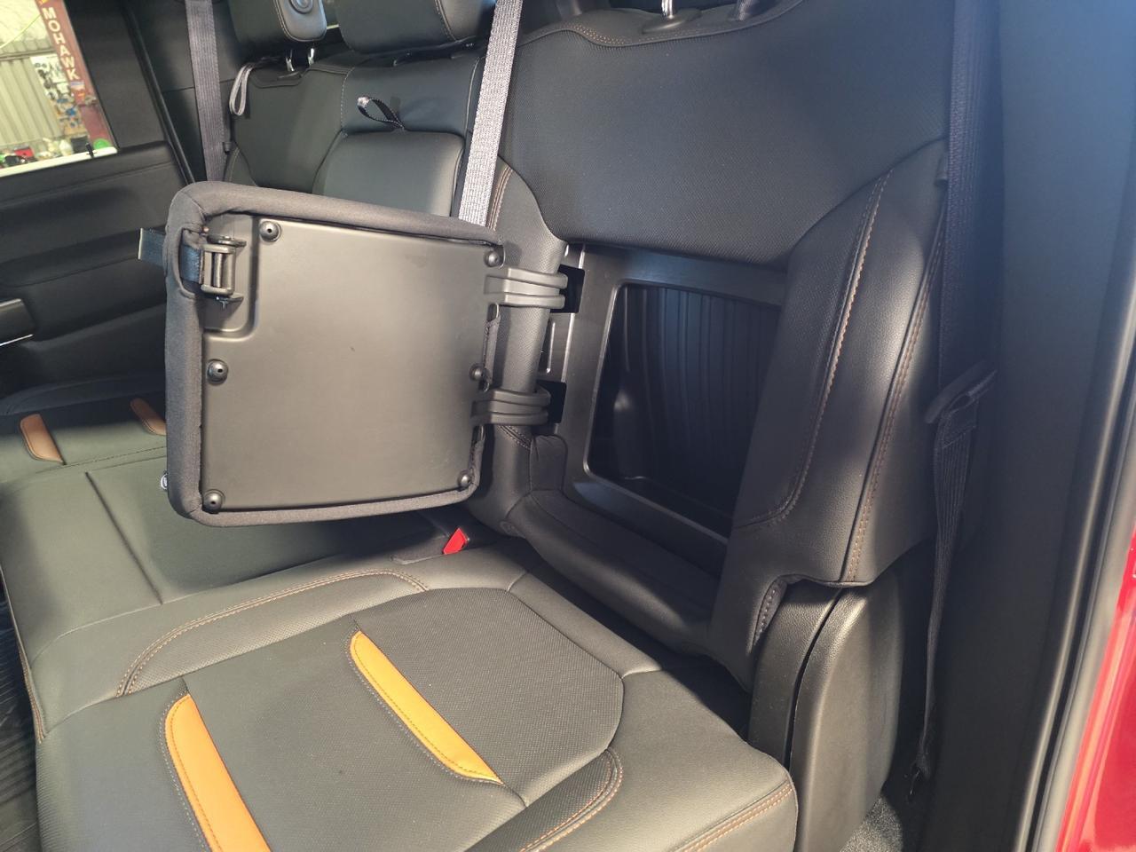 2022 GMC Sierra 2500HD AT4 Sand Lake NY