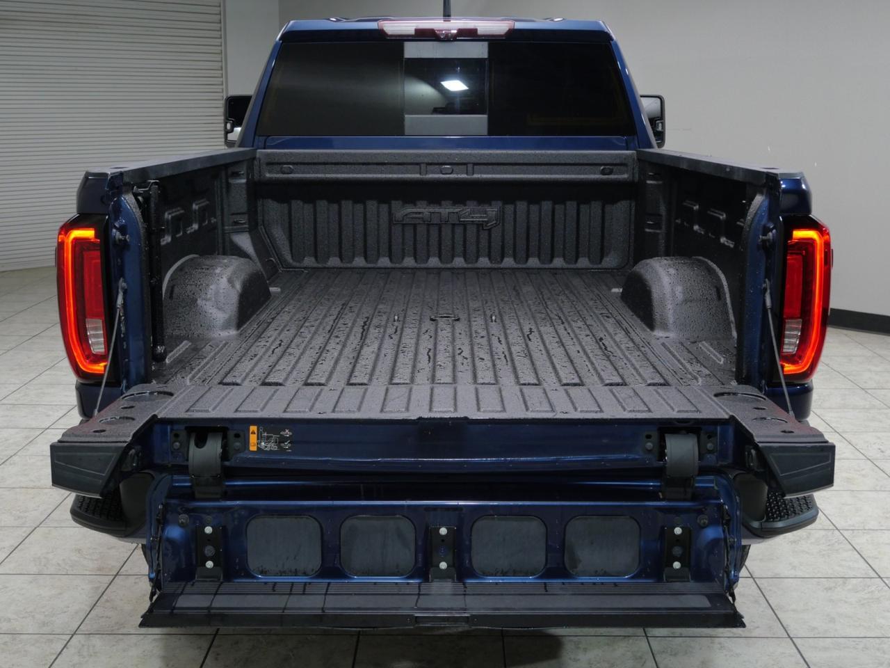 2022 GMC Sierra 2500HD AT4 X31 6.6L Duramax 4x4 Mansfield TX