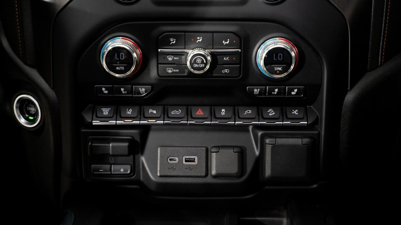 2022 GMC Sierra 2500HD AT4 w/ ELKA Suspension Franklin TN