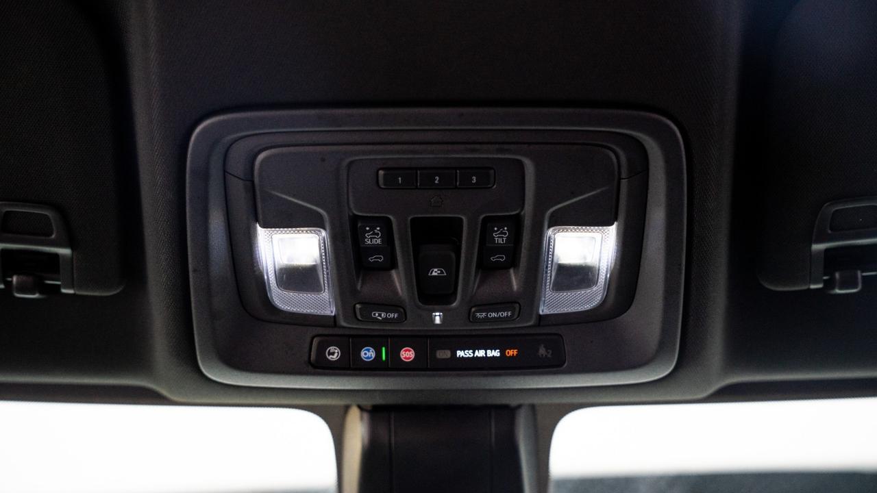 2022 GMC Sierra 2500HD AT4 w/ ELKA Suspension Franklin TN