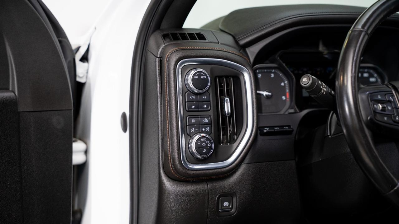 2022 GMC Sierra 2500HD AT4 w/ ELKA Suspension Franklin TN