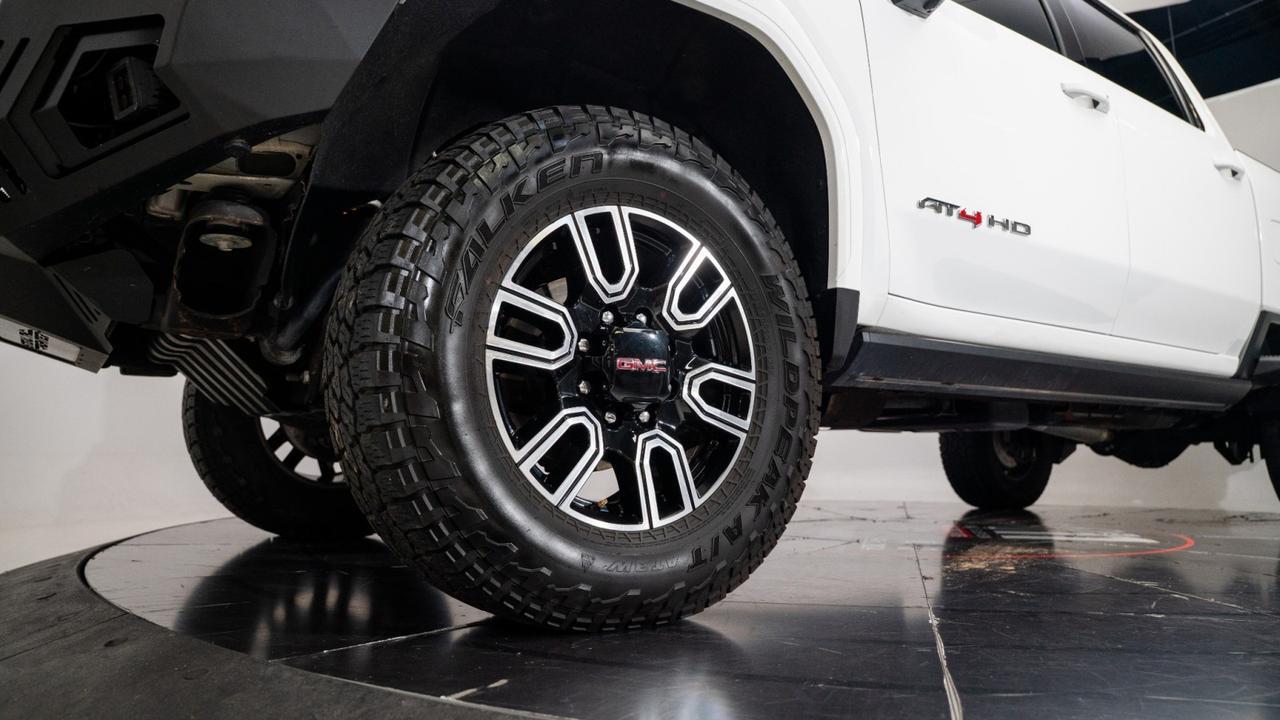 2022 GMC Sierra 2500HD AT4 w/ ELKA Suspension Franklin TN