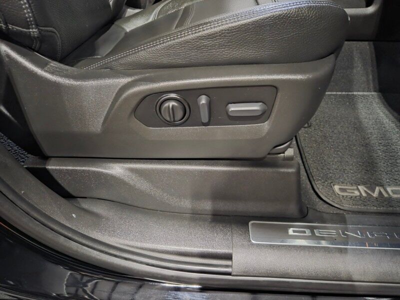 2022 GMC Sierra 2500HD Denali 6.6L Diesel GPS Nav Backup Camera Sunroof FREE WARRANTY Arlington TX