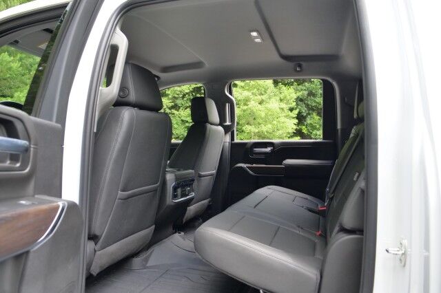 2022 GMC Sierra 2500HD SLT 4x4 / Turbo Diesel / DECKED System! High Point NC