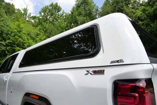 2022 GMC Sierra 2500HD SLT 4x4 / Turbo Diesel / DECKED System! High Point NC