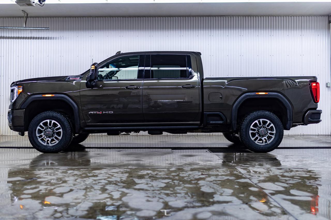 2022 GMC Sierra 3500HD 4x4 Crew Cab AT4 Diesel Leather Roof Nav Red Deer AB