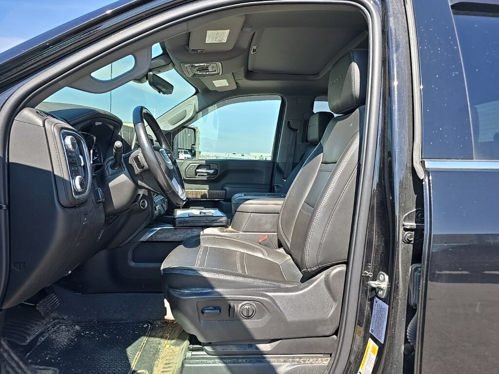 2022 GMC Sierra 3500HD 4x4 Crew Cab Denali SRW Fond du Lac WI