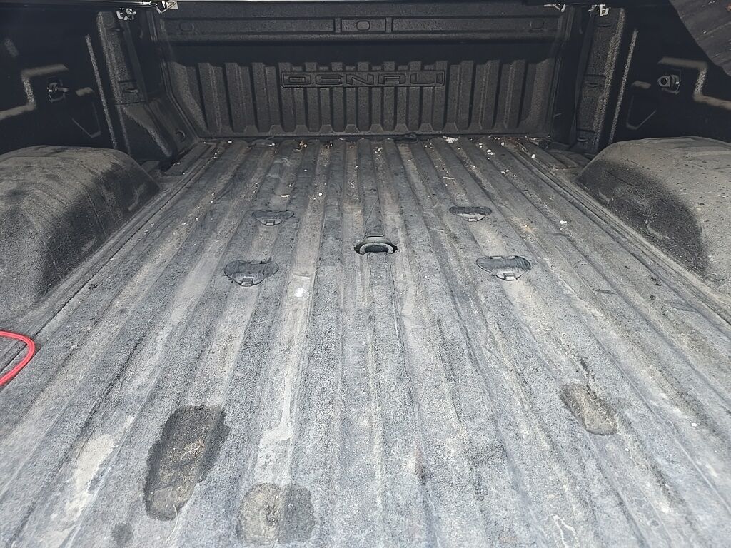 2022 GMC Sierra 3500HD 4x4 Crew Cab Denali SRW Fond du Lac WI
