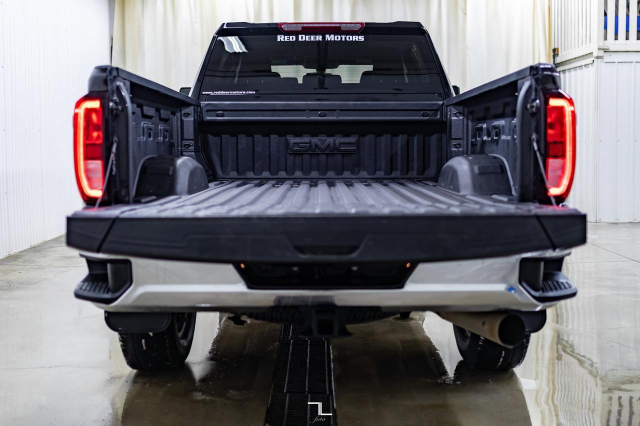 2022 GMC Sierra 3500HD 4x4 Crew Cab SLE Diesel BCam Red Deer AB