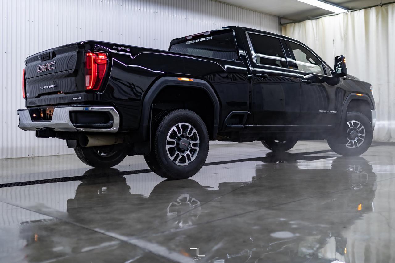2022 GMC Sierra 3500HD 4x4 Crew Cab SLE Diesel BCam Red Deer AB