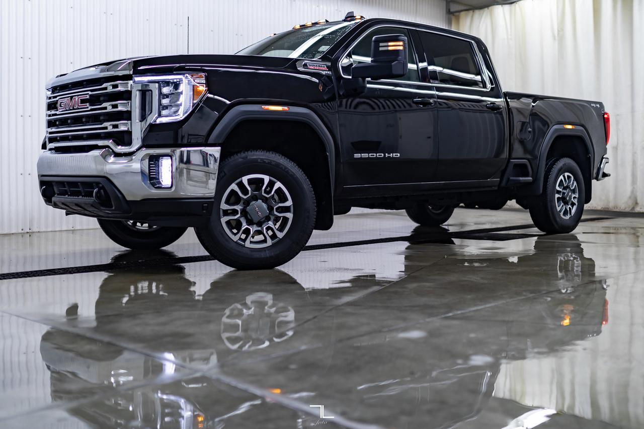 2022 GMC Sierra 3500HD 4x4 Crew Cab SLE Diesel BCam Red Deer AB