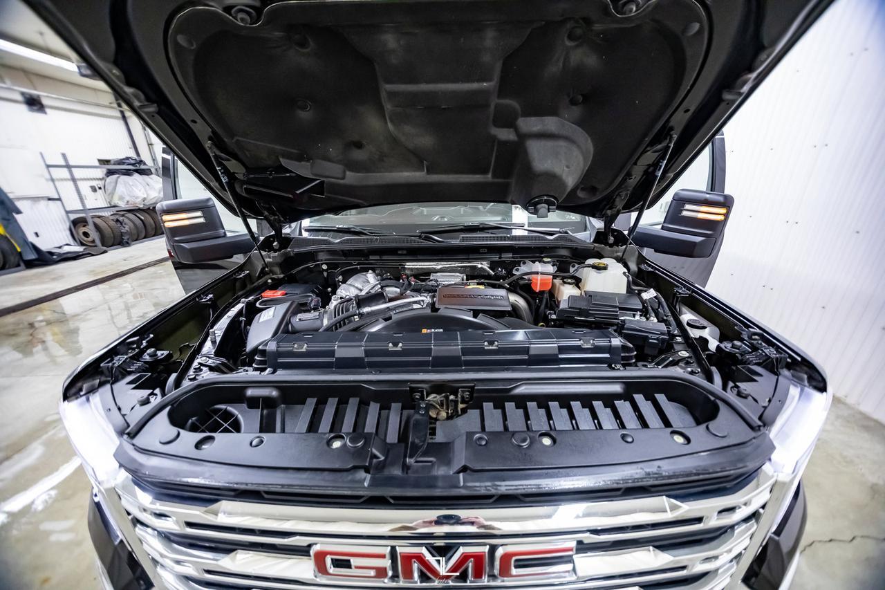 2022 GMC Sierra 3500HD 4x4 Crew Cab SLE Diesel BCam Red Deer AB