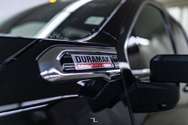 2022 GMC Sierra 3500HD 4x4 Crew Cab SLE Diesel BCam Red Deer AB